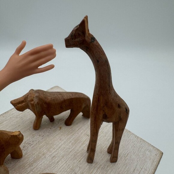 Vintage Lot of 4 miniature mini micro hand carved animals from Africa Read - Picture 6 of 8